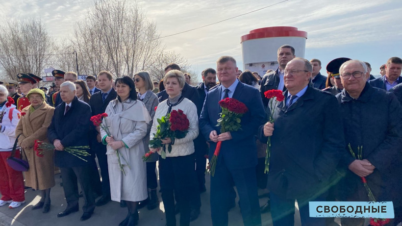 День космонавтики. Мэр Саратова пожелала горожанам «удивительных свершений, какими бы фантастическими они ни считались»