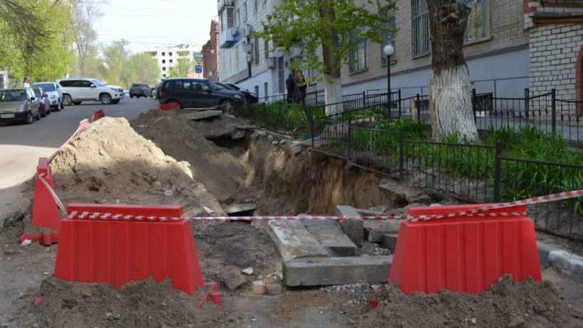 Тысячи жителей Саратова остались без горячей воды, многие – на две недели