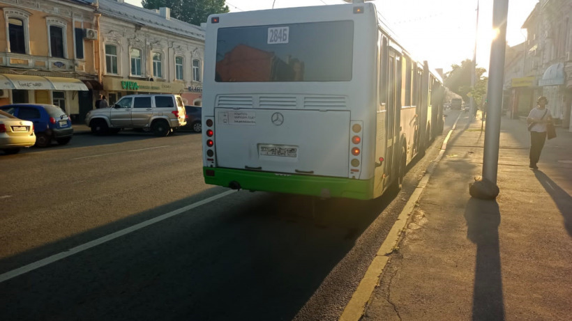 В Саратове на Московской автобус сбил пенсионера, на Большой Горной ВАЗ наехал на пожилую женщину