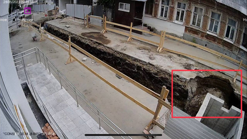 Саратовцы пожаловались на обвал грунта у жилых домов из-за земляных работ