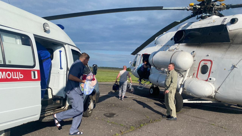 В Саратов на вертолете санавиации из Балашова доставили годовалого ребенка со спинальной атрофией и ОРВИ