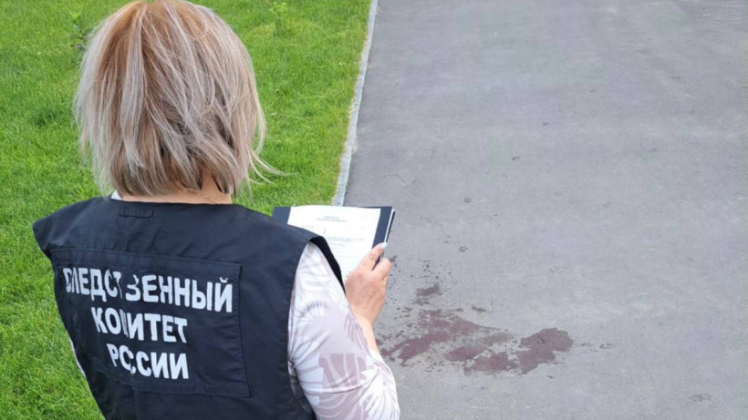 В Городских Просторах обнаружили истекающего кровью молодого саратовца. Он умер в больнице