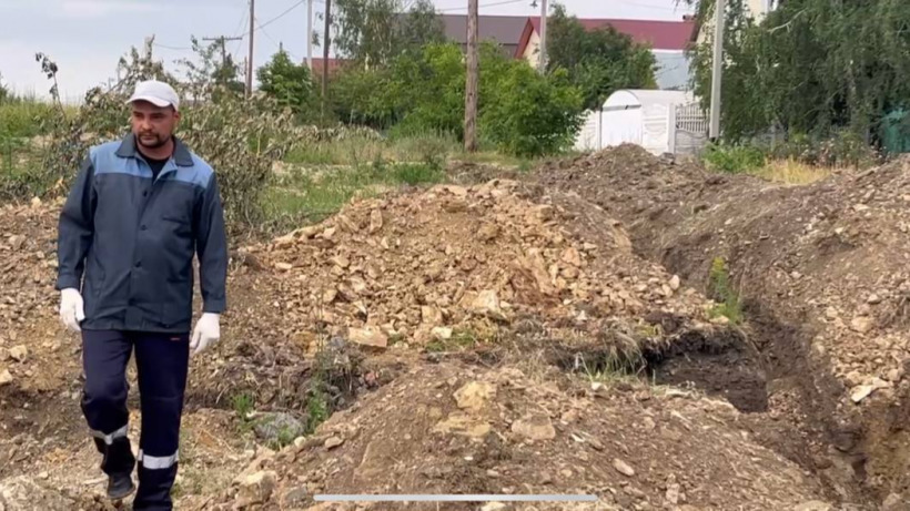 Панков: «Облводоресурс» сорвал сроки подключения Привольского к водоснабжению из-за нехватки техники и рабочих