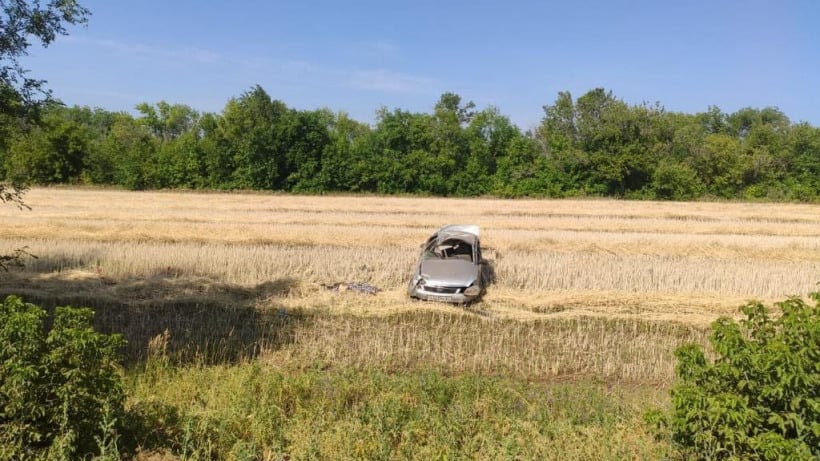 В Духовницком районе перевернулась «Приора». Водитель погиб