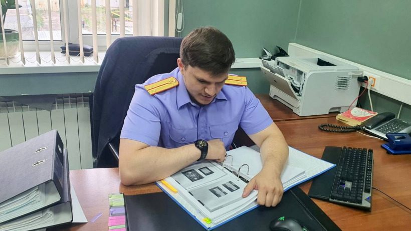 Студентку саратовского вуза заподозрили в даче взятки заместителю декана
