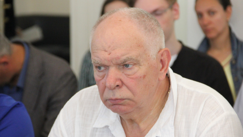 Саратовский депутат опасается доставщиков пиццы на самокатах, которые могут «завезти в рюкзаке что угодно»