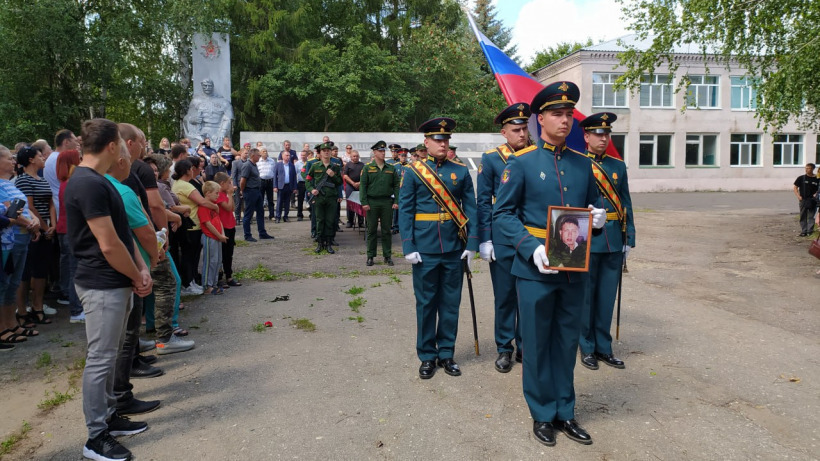 В зоне спецоперации в Украине погиб 34-летний мобилизованный из Балтайского района Сергей Еганов