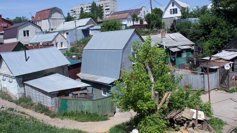 «Дискотека с мудацкими танцами,/ и такой же мудацкий кабак». Депутаты ГД уходят на каникулы, но Саратовская область не отстает от фестиваля глупостей
