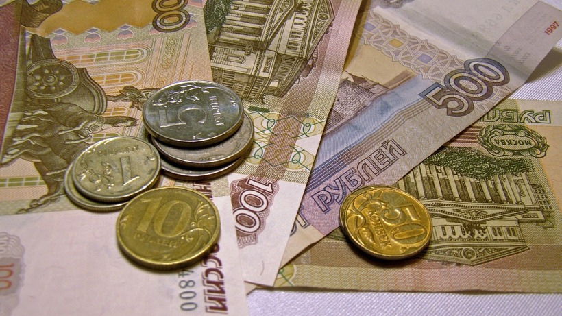 Почему рухнул рубль? Банк России на внеочередном заседании увеличил ключевую ставку на треть - с 8,5% сразу до 12%