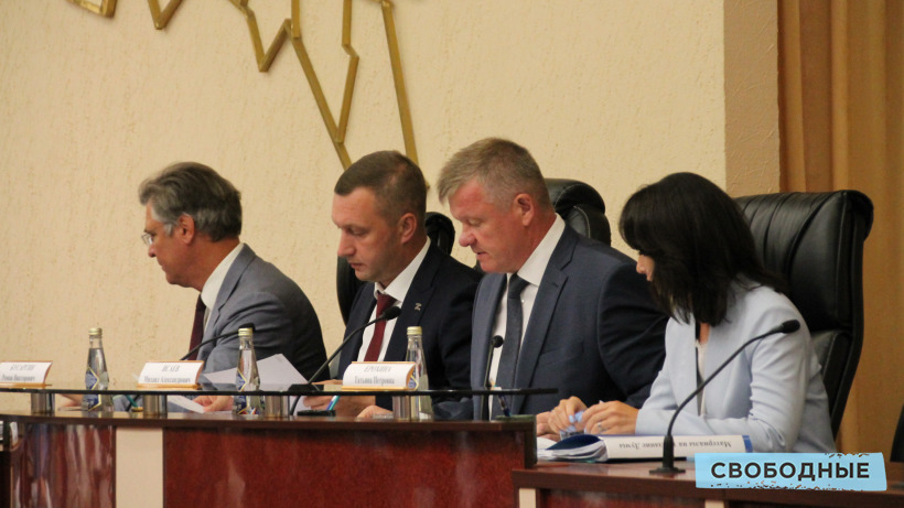 Облдума одобрила передачу водопровода Красноармейска Облводоресурсу, который раскритиковали депутаты