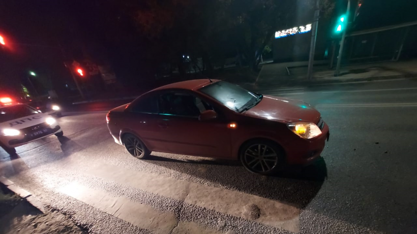 В Саратове женщина за рулем Opel сбила мужчину на пешеходном переходе