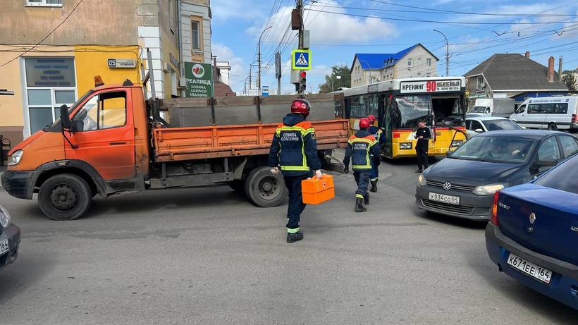 Бастрыкин потребовал возбудить уголовное дело после столкновения автобуса с «ГАЗелью» в Саратове