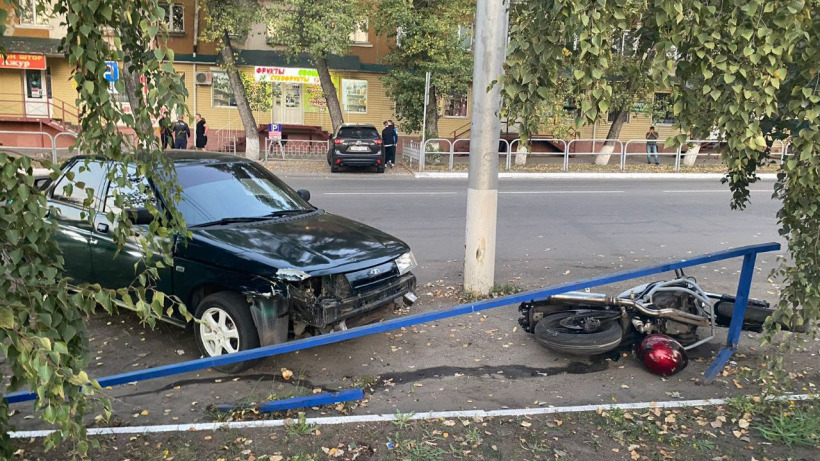 В Балашове юный мотоциклист погиб после столкновения с автобусом и «десяткой»