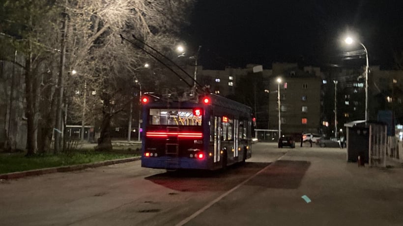 Мэрия отменила остановку троллейбусов в центре Саратова и ввела несколько новых