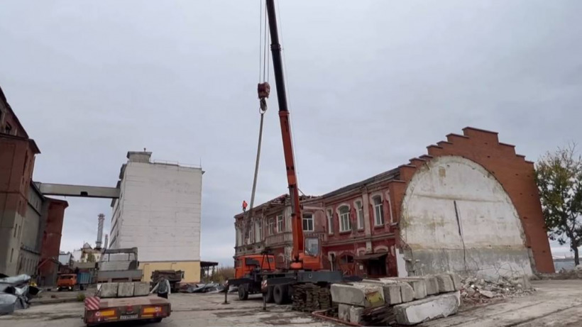Началась реконструкция столетней мукомольни Рейнеке в Саратове