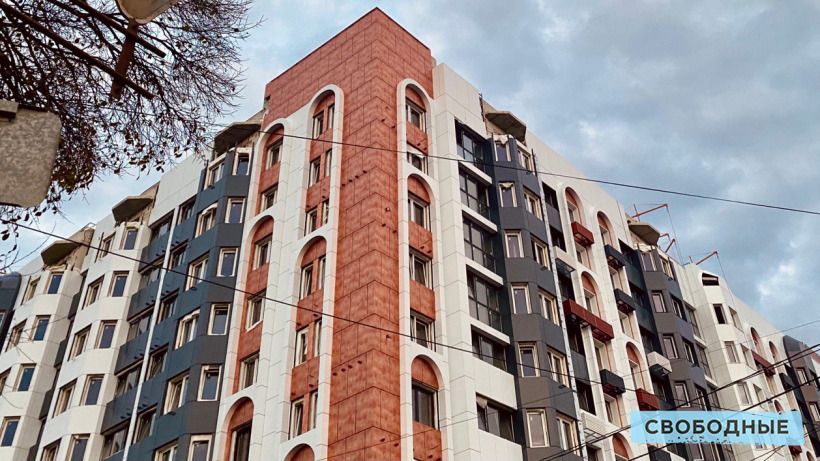 В Саратове 11 человек предстанут перед судом за мошенничества с квартирами
