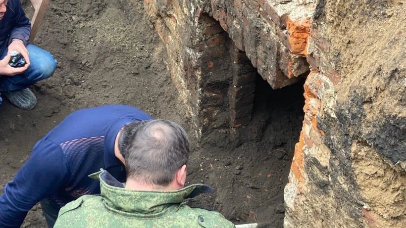 В Петровске Саратовской области обнаружили склеп мужского монастыря