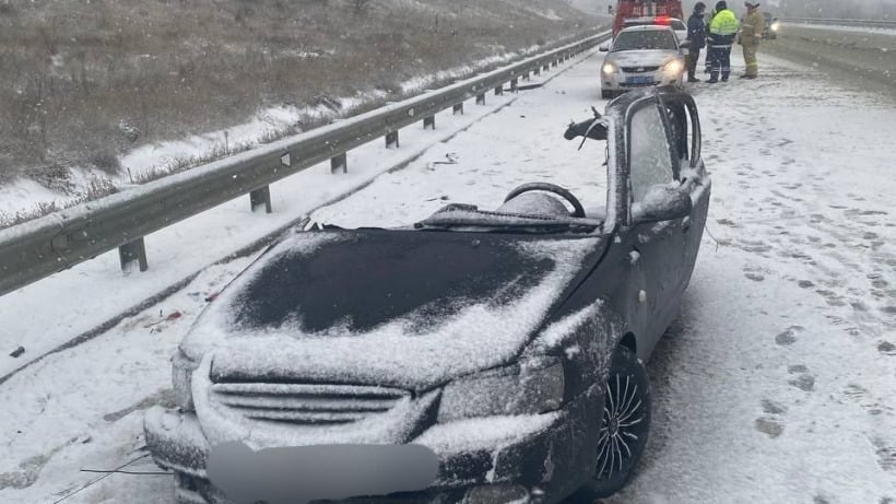 Виновником гибели семилетней девочки и её матери в ДТП под Саратовом назвали сидевшего за рулем мужчину