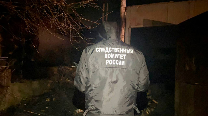 В Саратовской области в сгоревшем доме нашли тело пожилого мужчины