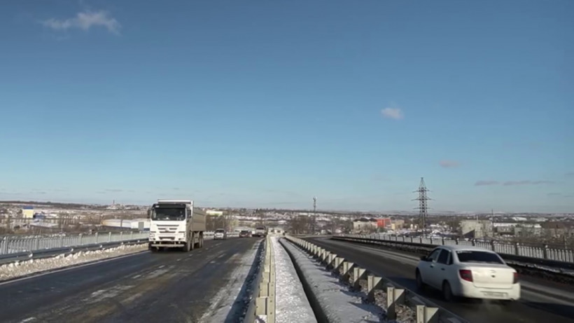 Четырехполосное движение по новому путепроводу в Жасминном открыли раньше срока