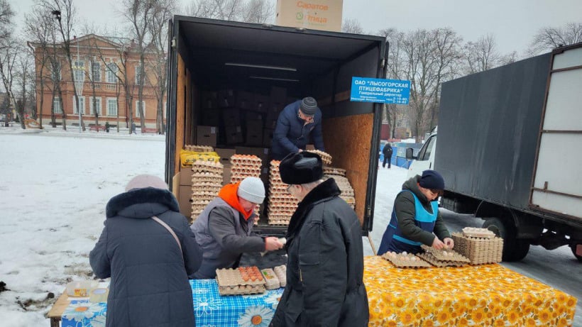 Минсельхоз: Саратовцы потеряли интерес к яйцам на продуктовой ярмарке