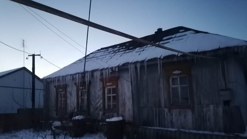 При пожаре в Аркадакском районе погиб пенсионер