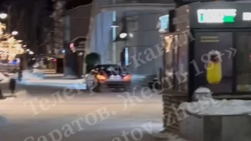 Автохам на люксовом «Мерседесе» заехал на проспект Столыпина, попал на видео и получил два штрафа