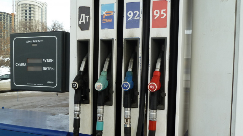 Росстат: За неделю в Саратовской области вообще не изменились цены на бензин