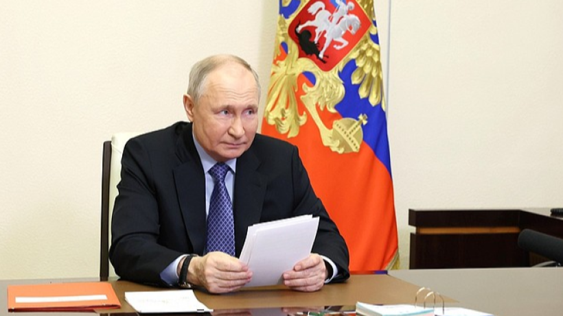 Путин подписал закон о конфискации имущества за «фейки» о российской армии