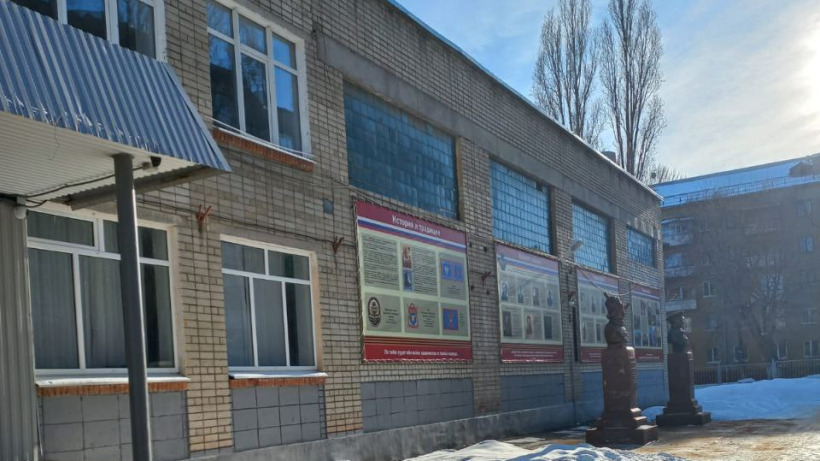 Тараканы и мышь в саратовской школе. В дело вмешалась прокуратура