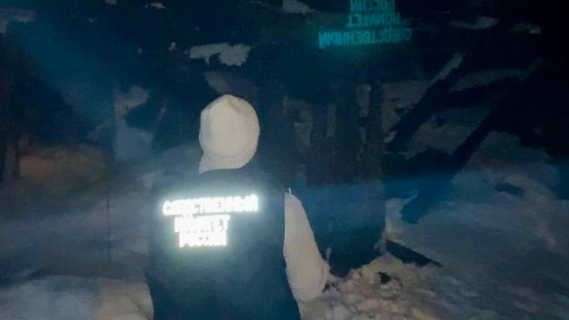 Пострадавший при пожаре в Хвалынске мужчина скончался в «скорой»