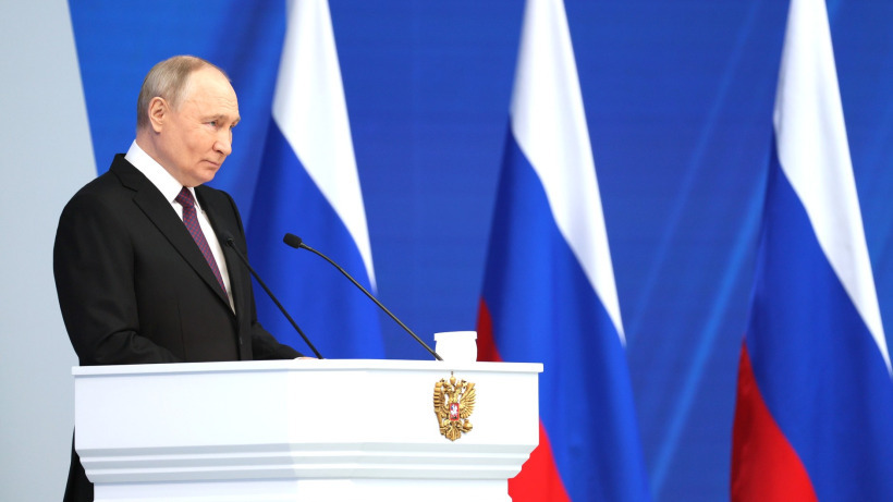 Президент Путин объявил о запуске новой программы расселения аварийного жилья