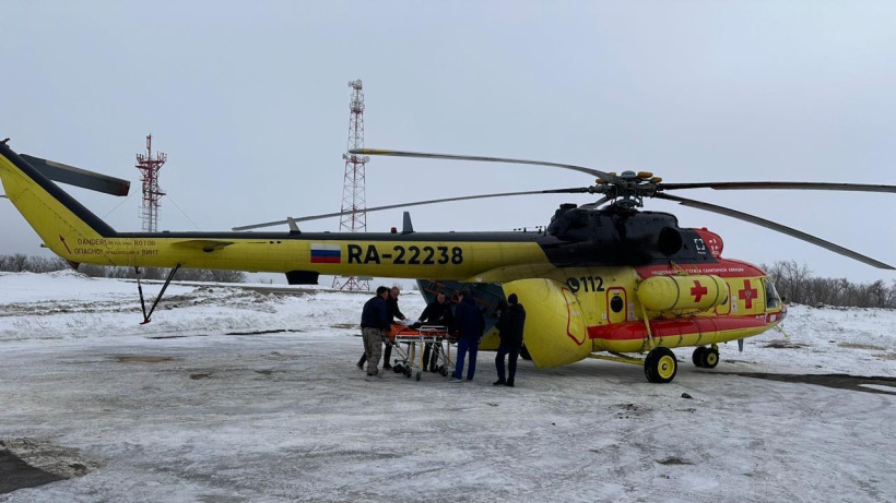 В Саратовской области вертолет санавиации доставил в больницу водителя с инфарктом