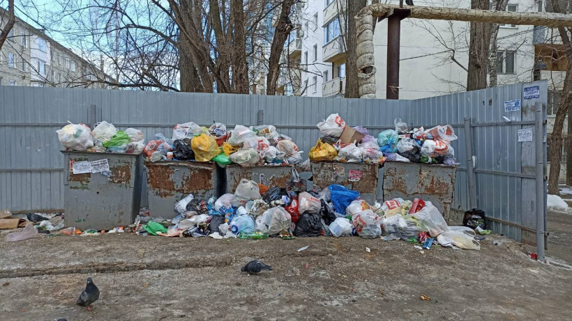 Саратовцы продолжают жаловаться на плохой вывоз мусора