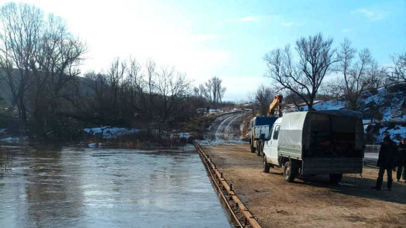  В Саратовской области из-за паводка закрыли движение по трём мостам