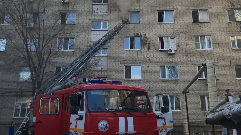При пожаре на Соколовогорской пострадали двое детей. Девять погорельцев разместили во временном жилье