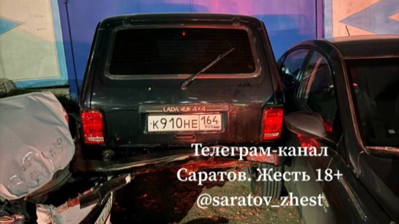 Саратовец: Пьяный эвакуаторщик повредил шесть машин на Шелковичной и скрылся