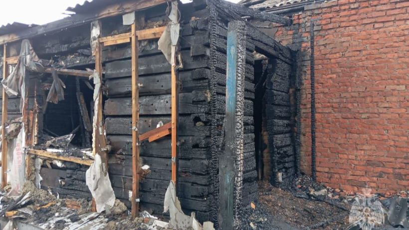 В Саратовской области мужчина погиб при пожаре из-за непотушенной сигареты