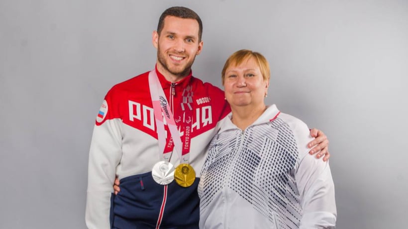 Саратовский паралимпиец Денис Тарасов взял серебряную медаль на чемпионате Европы по плаванию
