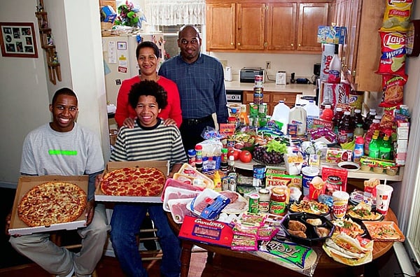 Семья из США, штат Северная Каролина. Затраты на еду в неделю: 342 доллара