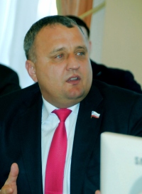 Павел Артемов
