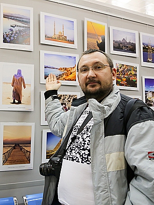 Фотограф Игорь Соловьев представил на выставке свои солнечные снимки из Египта