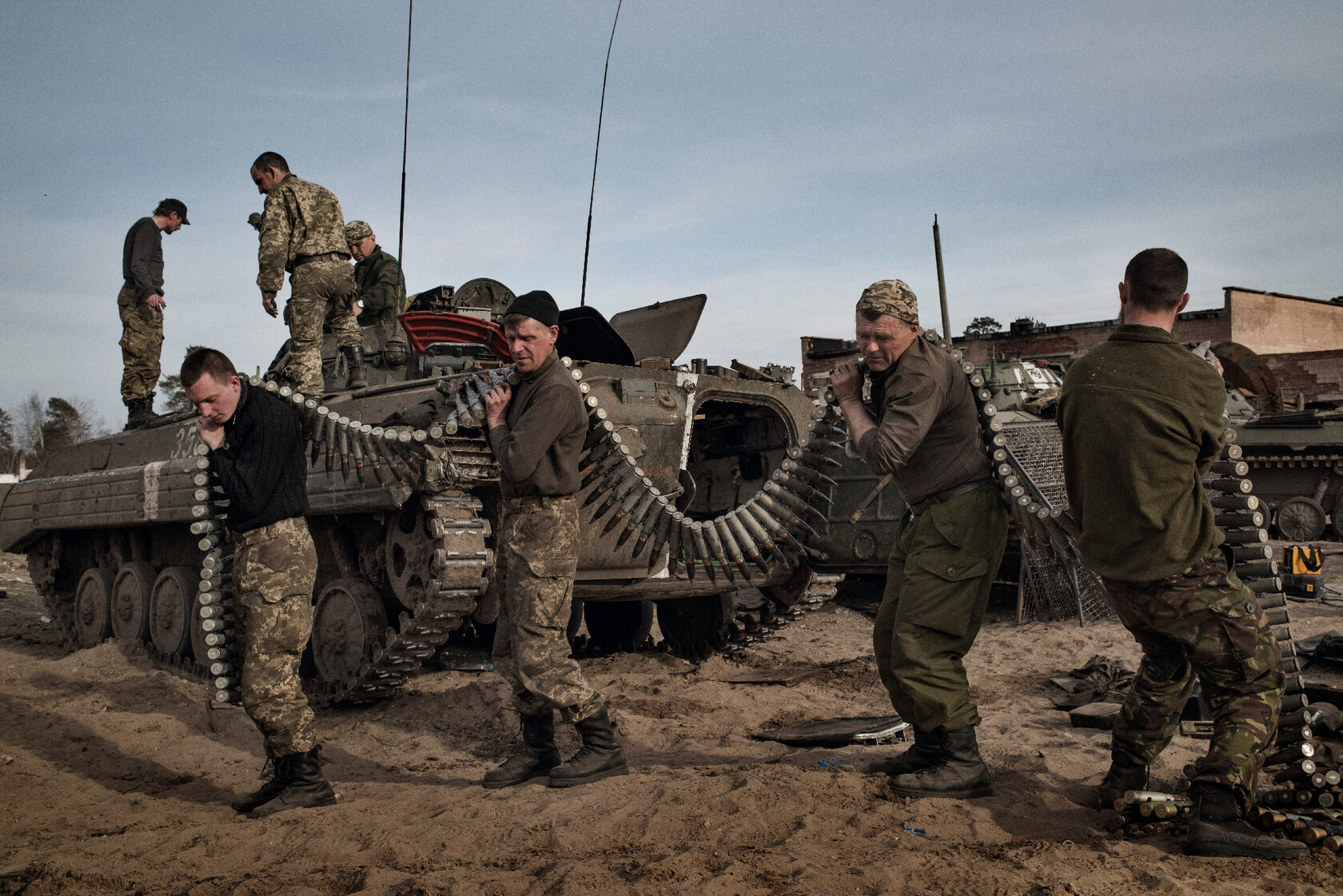 Фото военных на Украине